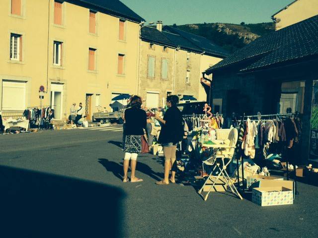 VIDE GRENIER ET MARCHE DE NUIT
